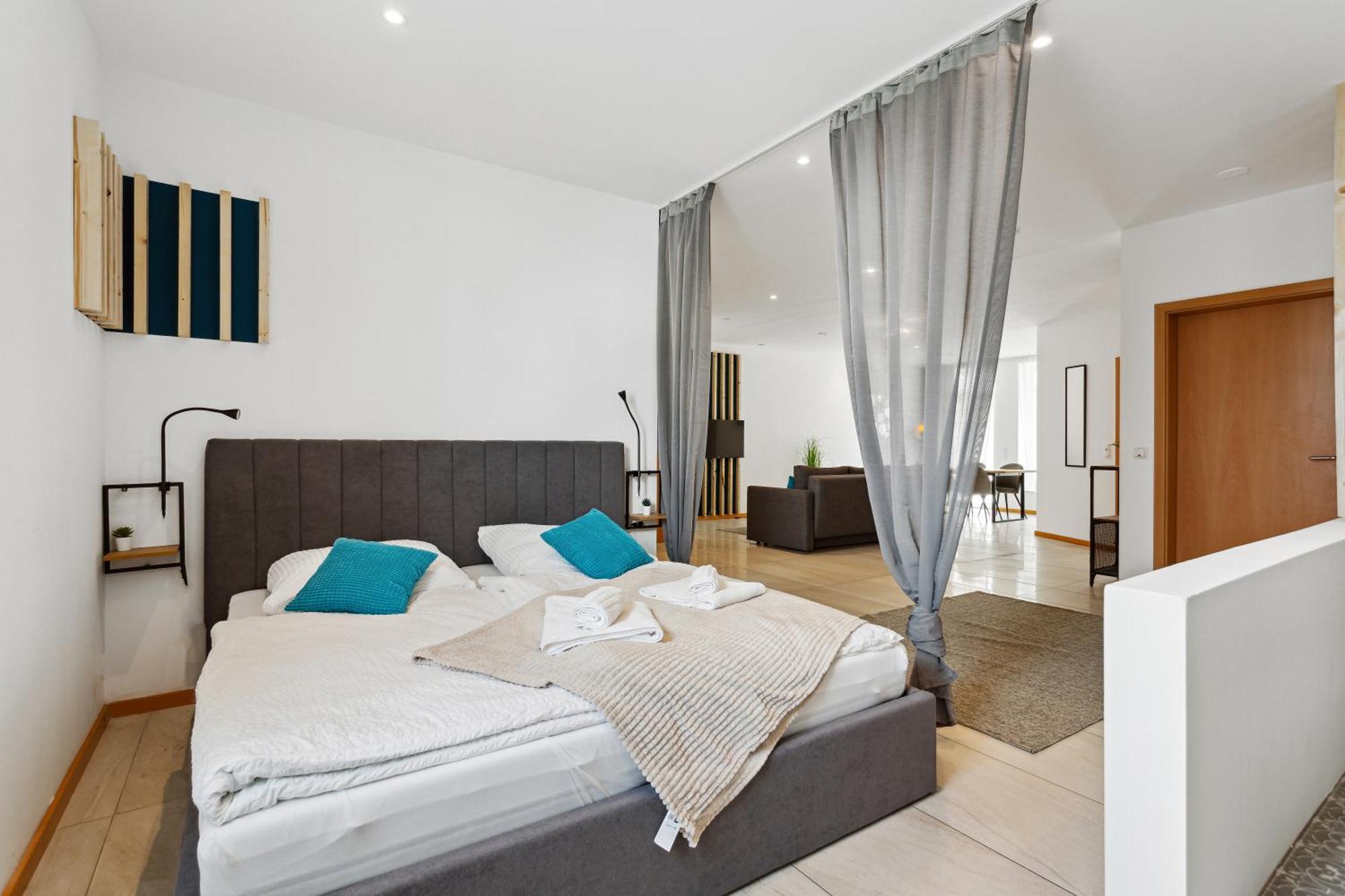 Gross, Modern, Vollausgestattet, Gemuetlich Mit Kueche Und Parkplatz Fuer Urlaub Oder Business Apartment Kettig Luaran gambar
